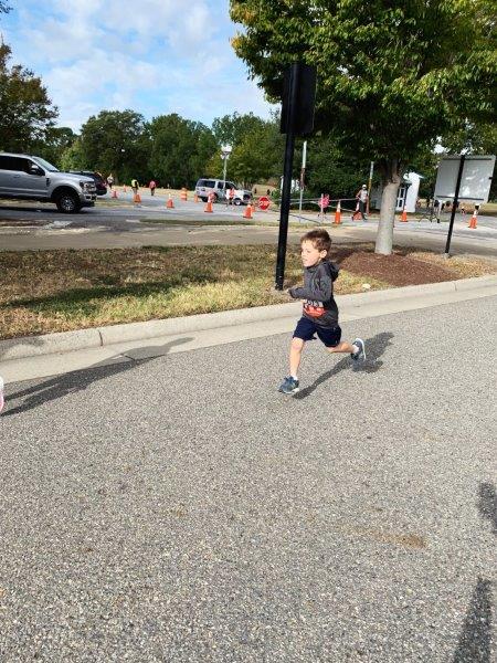 My eldest running the 1k course.